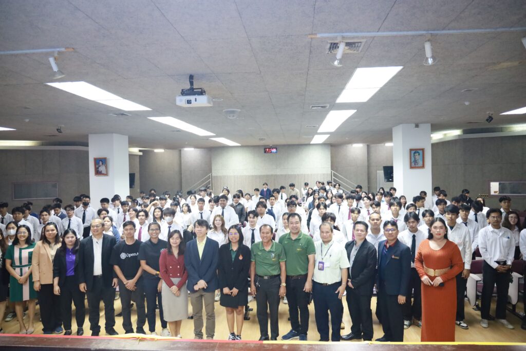 นางสาวเบญสิร์ยา ปานปุญญเดช จาก สวส. มทร.ธัญบุรี ร่วมบรรยายพิเศษด้านการประยุกต์ใช้ AI เพื่อเพิ่มประสิทธิภาพการทำงานแก่นักศึกษาในโครงการปัจฉิมนิเทศ