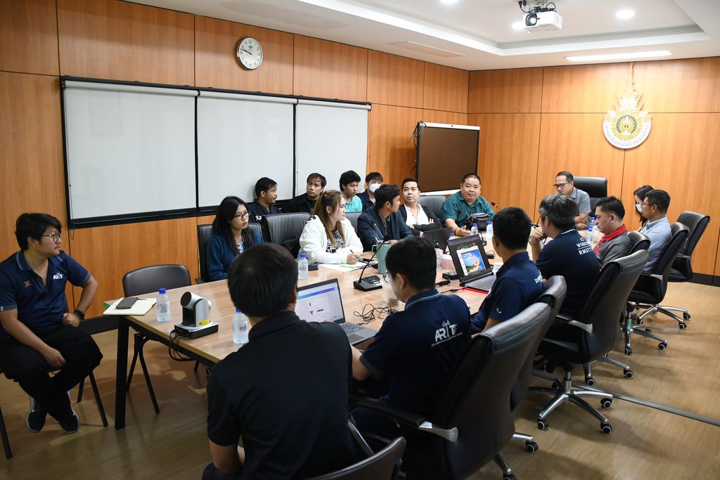 สวส. มทร.ธัญบุรี จัดประชุมขับเคลื่อนการพัฒนาด้านกายภาพ และพื้นที่การเรียนรู้ ครั้งที่ 3/2568 ขับเคลื่อนการพัฒนาที่ยั่งยืน