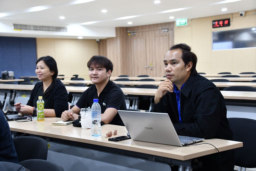 สวส. มทร.ธัญบุรี จัดประชุมคณะกรรมการจัดการความรู้ (KM) ครั้งที่ 2/2568 มุ่งพัฒนาองค์ความรู้สู่การดำเนินงานที่ยั่งยืน