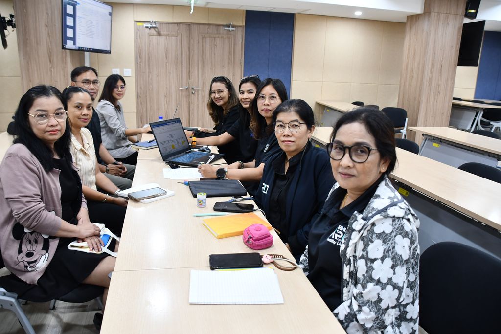 สวส. มทร.ธัญบุรี จัดประชุมคณะกรรมการจัดการความรู้ (KM) ครั้งที่ 2/2568 มุ่งพัฒนาองค์ความรู้สู่การดำเนินงานที่ยั่งยืน