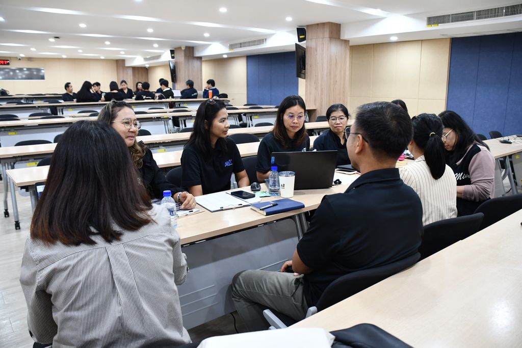 สวส. มทร.ธัญบุรี จัดประชุมคณะกรรมการจัดการความรู้ (KM) ครั้งที่ 2/2568 มุ่งพัฒนาองค์ความรู้สู่การดำเนินงานที่ยั่งยืน