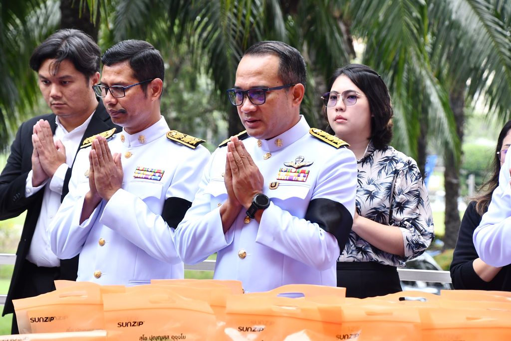 มทร.ธัญบุรี จัดพิธีบำเพ็ญกุศลครบ 15 วัน ถวายพระราชกุศลแด่สมเด็จพระนางเจ้าสิริกิติ์ พระบรมราชชนนีพันปีหลวง ด้วยสำนึกในพระมหากรุณาธิคุณ