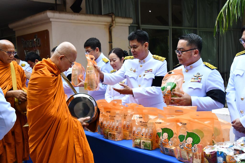 มทร.ธัญบุรี จัดพิธีบำเพ็ญกุศลครบ 15 วัน ถวายพระราชกุศลแด่สมเด็จพระนางเจ้าสิริกิติ์ พระบรมราชชนนีพันปีหลวง ด้วยสำนึกในพระมหากรุณาธิคุณ