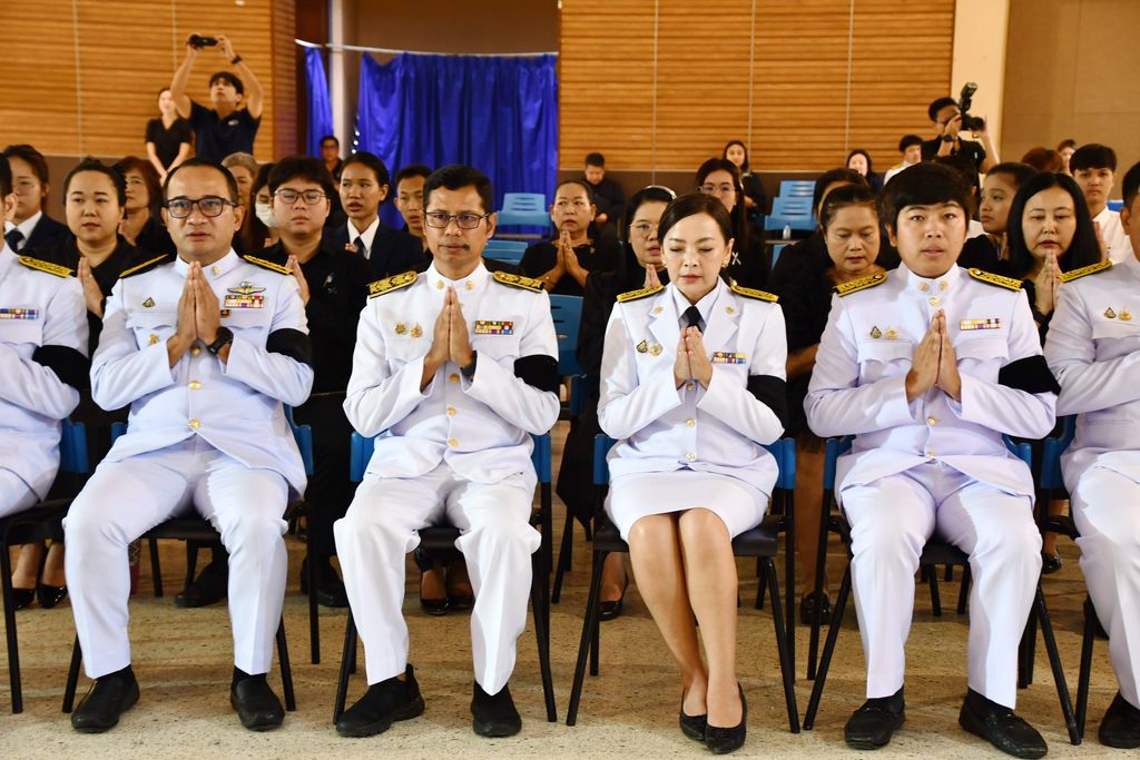 มทร.ธัญบุรี จัดพิธีบำเพ็ญกุศลครบ 15 วัน ถวายพระราชกุศลแด่สมเด็จพระนางเจ้าสิริกิติ์ พระบรมราชชนนีพันปีหลวง ด้วยสำนึกในพระมหากรุณาธิคุณ