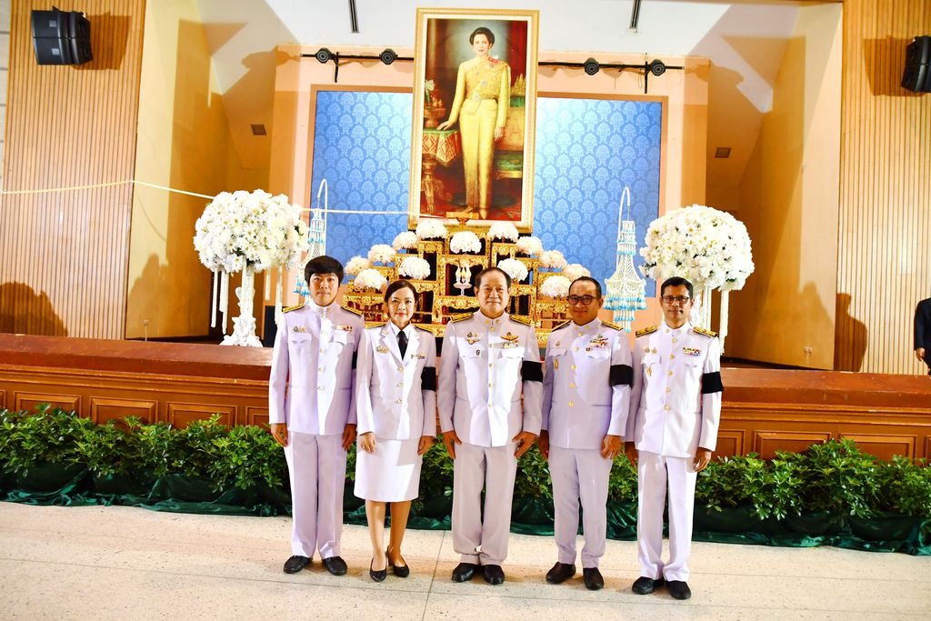 มทร.ธัญบุรี จัดพิธีบำเพ็ญกุศลครบ 15 วัน ถวายพระราชกุศลแด่สมเด็จพระนางเจ้าสิริกิติ์ พระบรมราชชนนีพันปีหลวง ด้วยสำนึกในพระมหากรุณาธิคุณ