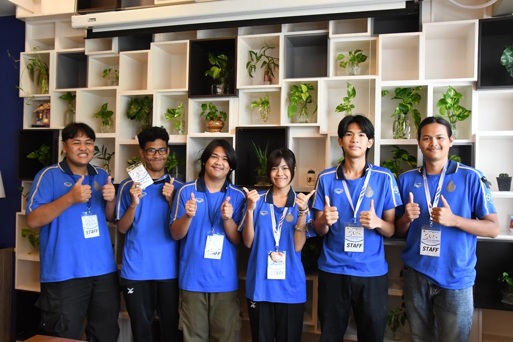 สวส. มทร.ธัญบุรี ชื่นชมทีมงานถ่ายภาพนักศึกษาร่วมบันทึกภาพ การแข่งขันกีฬามหาวิทยาลัยแห่งประเทศไทย “ธัญบุรีเกมส์” อย่างมืออาชีพ