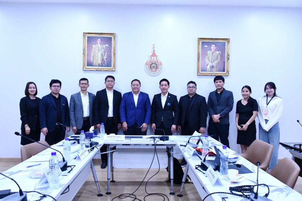 สวส. มทร.ธัญบุรี ร่วมขับเคลื่อนหลักสูตรเขียนโปรแกรมหุ่นยนต์ ปูพื้นฐานทักษะดิจิทัลเยาวชนไทยสู่ตลาดแรงงานอนาคต