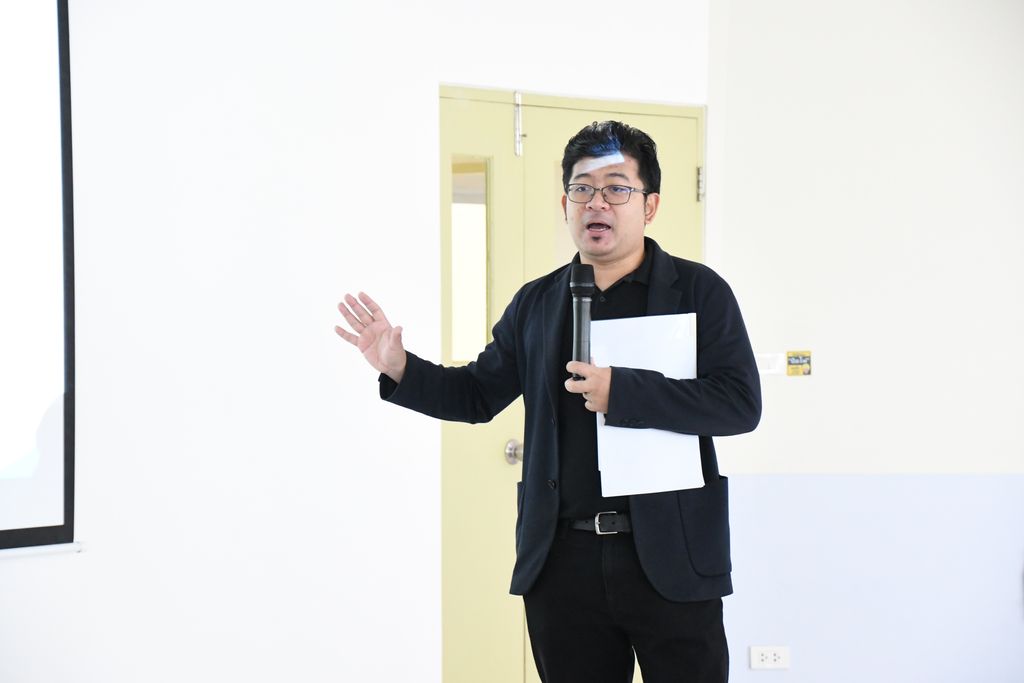 รศ.ดร.อำนวย เรืองวารี เปิด Workshop จัดทำแผนยุทธศาสตร์ สวส. มทร.ธัญบุรี ปี 68 เน้นการมีส่วนร่วมและขับเคลื่อนองค์กรสู่ความยั่งยืนตามเป้าหมาย SDG 4, 8 และ 16