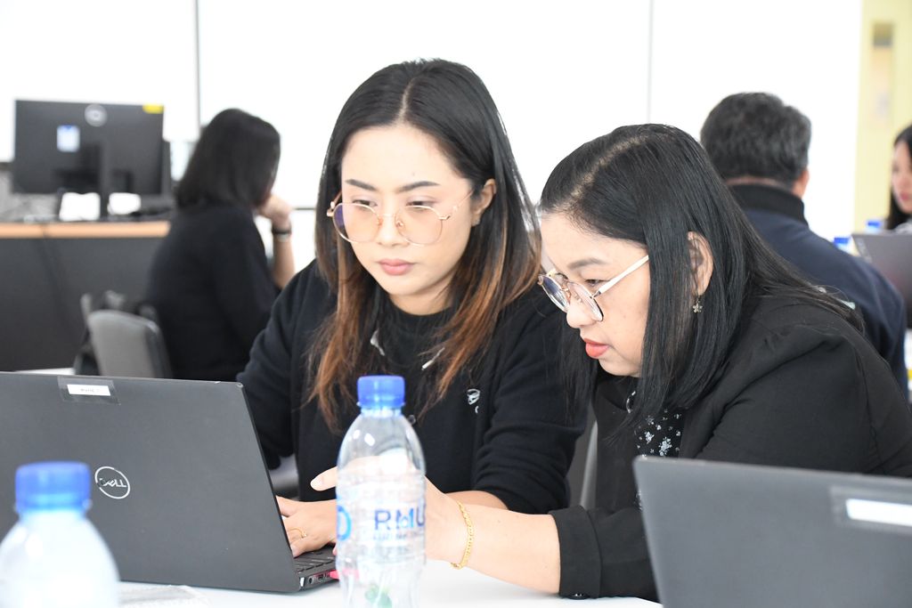 รศ.ดร.อำนวย เรืองวารี เปิด Workshop จัดทำแผนยุทธศาสตร์ สวส. มทร.ธัญบุรี ปี 68 เน้นการมีส่วนร่วมและขับเคลื่อนองค์กรสู่ความยั่งยืนตามเป้าหมาย SDG 4, 8 และ 16