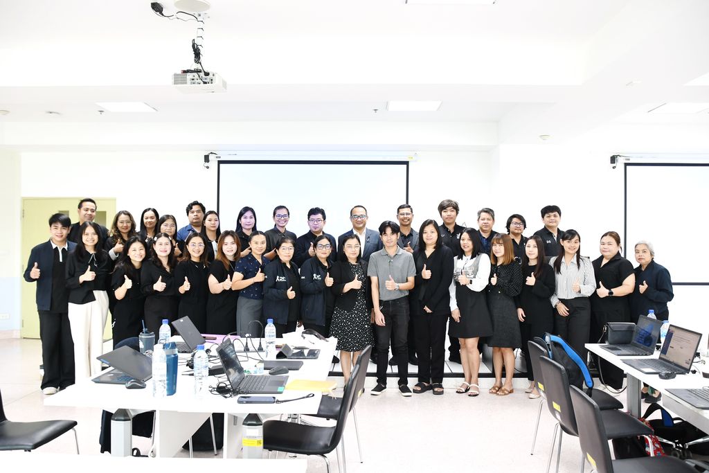 รศ.ดร.อำนวย เรืองวารี เปิด Workshop จัดทำแผนยุทธศาสตร์ สวส. มทร.ธัญบุรี ปี 68 เน้นการมีส่วนร่วมและขับเคลื่อนองค์กรสู่ความยั่งยืนตามเป้าหมาย SDG 4, 8 และ 16