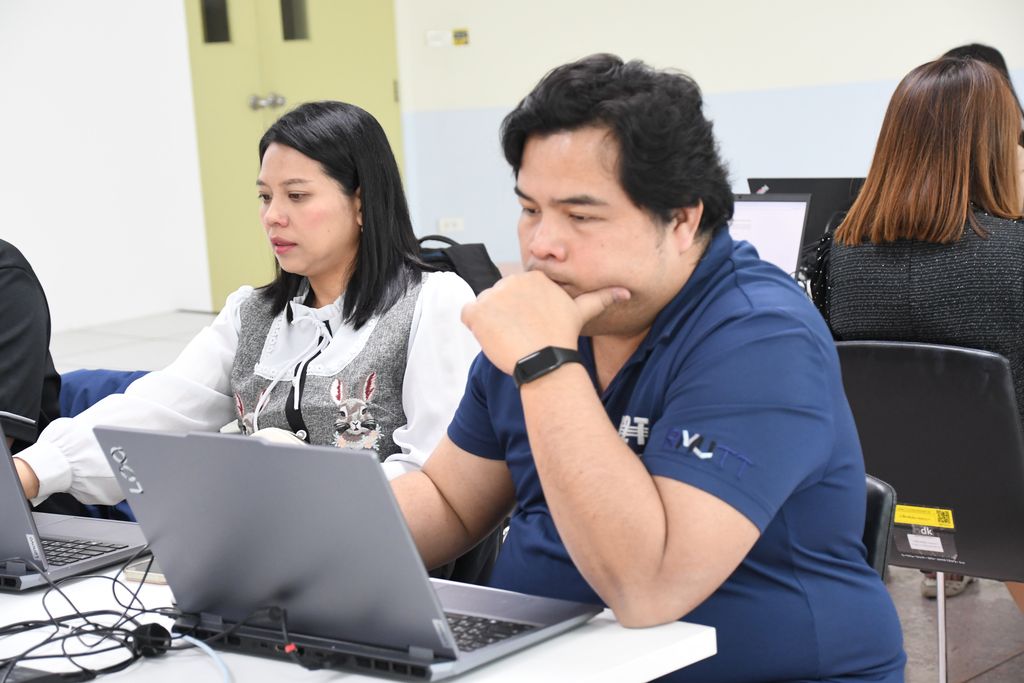 รศ.ดร.อำนวย เรืองวารี เปิด Workshop จัดทำแผนยุทธศาสตร์ สวส. มทร.ธัญบุรี ปี 68 เน้นการมีส่วนร่วมและขับเคลื่อนองค์กรสู่ความยั่งยืนตามเป้าหมาย SDG 4, 8 และ 16