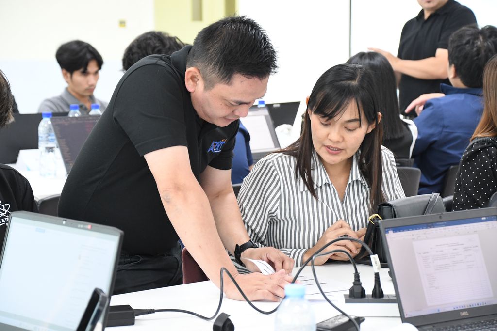 รศ.ดร.อำนวย เรืองวารี เปิด Workshop จัดทำแผนยุทธศาสตร์ สวส. มทร.ธัญบุรี ปี 68 เน้นการมีส่วนร่วมและขับเคลื่อนองค์กรสู่ความยั่งยืนตามเป้าหมาย SDG 4, 8 และ 16