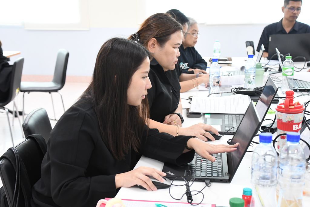 รศ.ดร.อำนวย เรืองวารี เปิด Workshop จัดทำแผนยุทธศาสตร์ สวส. มทร.ธัญบุรี ปี 68 เน้นการมีส่วนร่วมและขับเคลื่อนองค์กรสู่ความยั่งยืนตามเป้าหมาย SDG 4, 8 และ 16