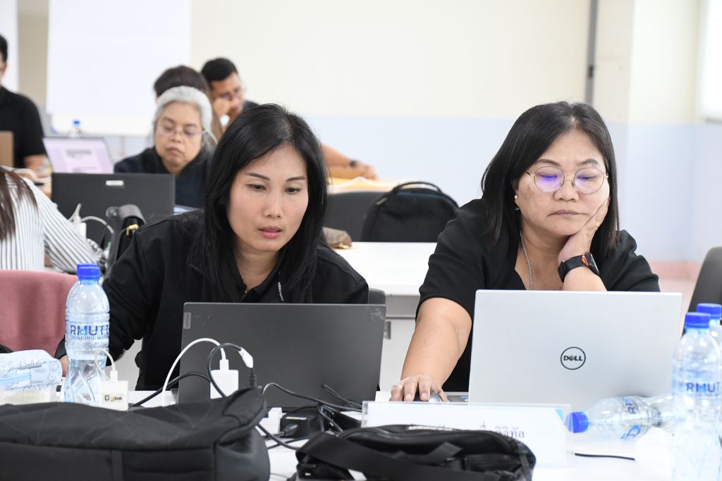 รศ.ดร.อำนวย เรืองวารี เปิด Workshop จัดทำแผนยุทธศาสตร์ สวส. มทร.ธัญบุรี ปี 68 เน้นการมีส่วนร่วมและขับเคลื่อนองค์กรสู่ความยั่งยืนตามเป้าหมาย SDG 4, 8 และ 16