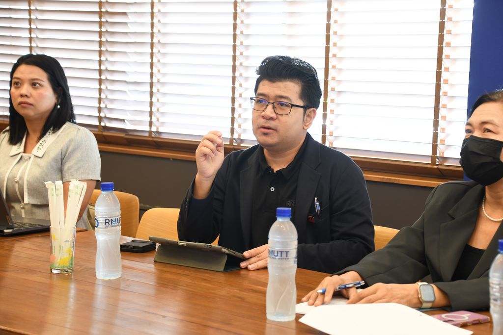 สำนักวิทยบริการและเทคโนโลยีสารสนเทศ หารือหน่วยตรวจสอบภายใน พัฒนาระบบจัดการยานพาหนะด้วยลายมือชื่อดิจิทัล สอดคล้อง SDGs