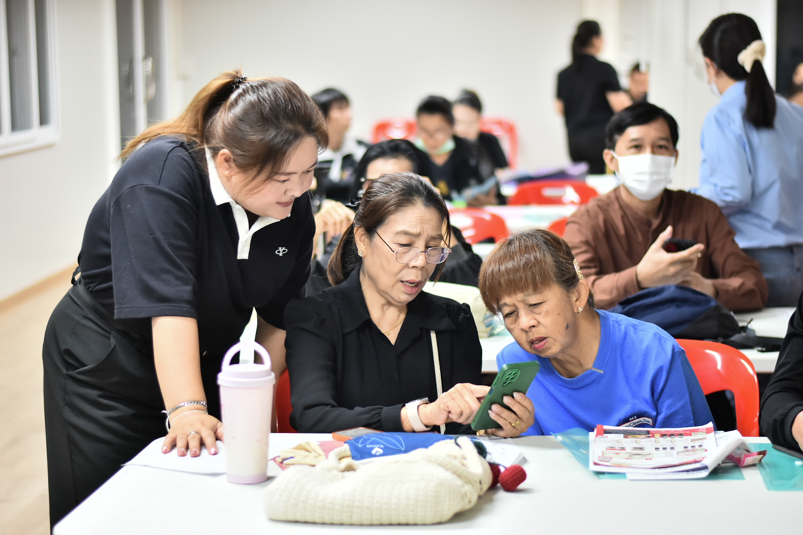 โครงการแนะนำและให้ความรู้เกี่ยวกับการประกอบอาชีพและการลงทุนให้กับประชาชนตำบลคลองสาม ประจำปีงบประมาณ พ.พ.ศ. ๒๕๖๙