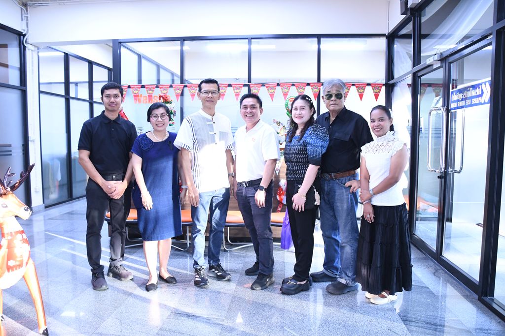 สวส. มทร.ธัญบุรี จัดพิธีเจริญพระพุทธมนต์และตักบาตร เสริมสร้างคุณธรรม ความสามัคคี และความสุของค์กร สอดคล้อง SDG 3 SDG 11 และ SDG 16