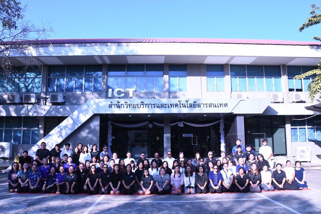 สวส. มทร.ธัญบุรี จัดพิธีเจริญพระพุทธมนต์และตักบาตร เสริมสร้างคุณธรรม ความสามัคคี และความสุของค์กร สอดคล้อง SDG 3 SDG 11 และ SDG 16