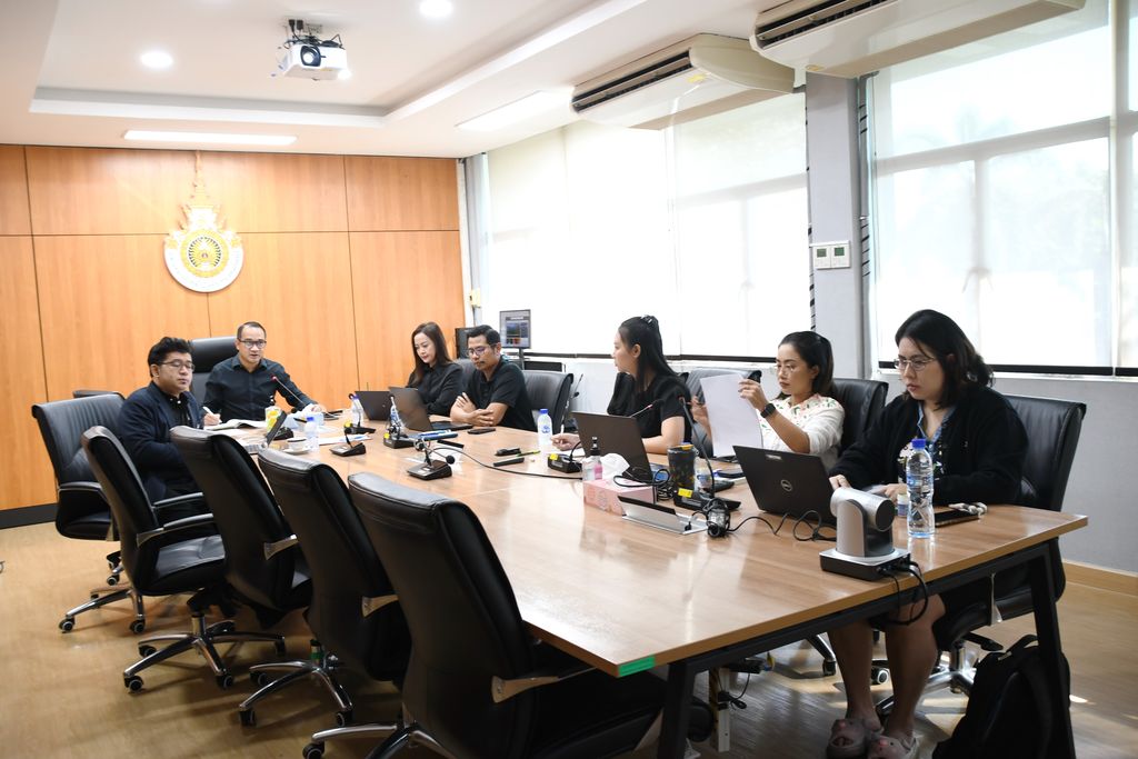 สวส. มทร.ธัญบุรี จัดประชุมผู้บริหารระดับสูง วางกลยุทธ์ยกระดับการบริหารจัดการ สอดคล้อง SDG 4 SDG 9 และ SDG 16 เพื่อการพัฒนาที่ยั่งยืน