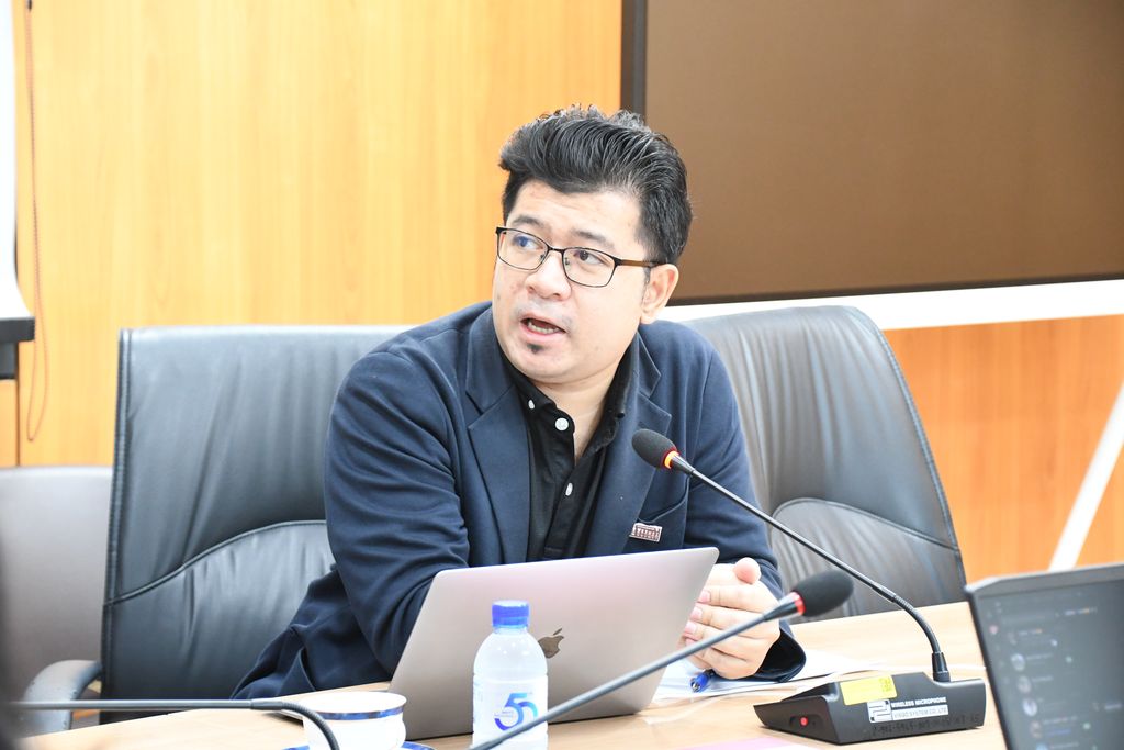 สวส. มทร.ธัญบุรี จัดประชุมผู้บริหารระดับสูง วางกลยุทธ์ยกระดับการบริหารจัดการ สอดคล้อง SDG 4 SDG 9 และ SDG 16 เพื่อการพัฒนาที่ยั่งยืน