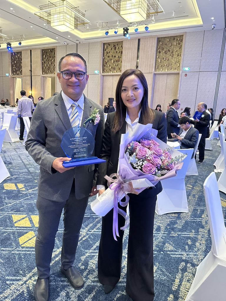 มทร.ธัญบุรีแสดงความยินดี รองศาสตราจารย์ ดร.อำนวย เรืองวารี รับรางวัลทุนวิจัยภายนอกโครงการขนาดใหญ่ ระดับดีมาก ส่งเสริมการวิจัยและนวัตกรรมสู่การพัฒนาที่ยั่งยืน