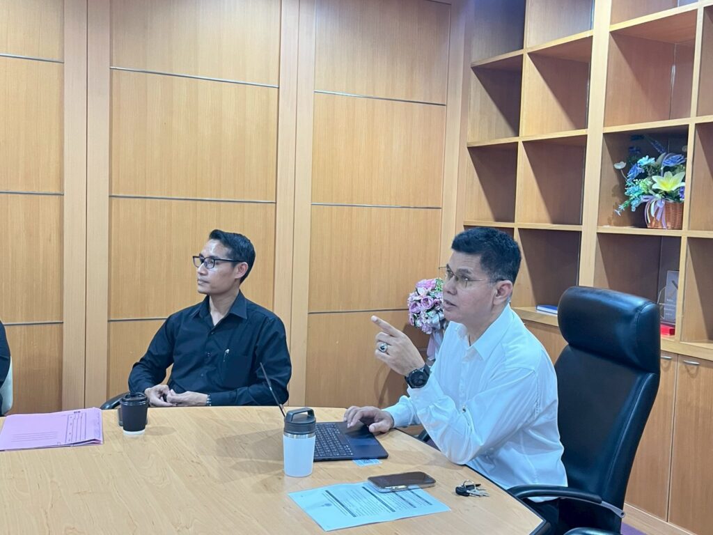 ประขุมพัฒนาเว็บกองกลาง 200169