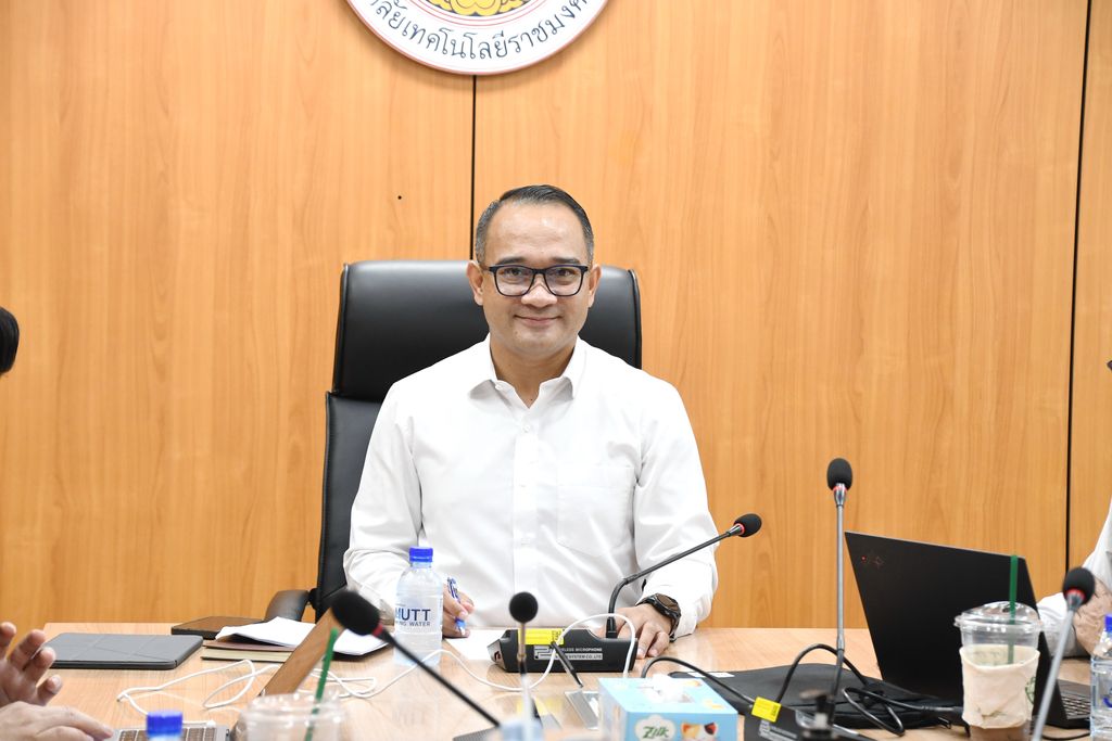 สำนักวิทยบริการและเทคโนโลยีสารสนเทศ มทร.ธัญบุรี จัดประชุมผู้บริหารระดับสูง กำหนดทิศทางพัฒนาองค์กร ยกระดับการบริหาร โปร่งใส และสอดคล้อง SDG