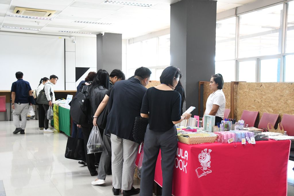 สวส. มทร.ธัญบุรี จัด Book Fair 2026 ส่งเสริมห้องสมุดเป็น Learning Space เปิดโอกาสผู้ใช้ร่วมเลือกหนังสือและสร้างการเรียนรู้ยุคใหม่
