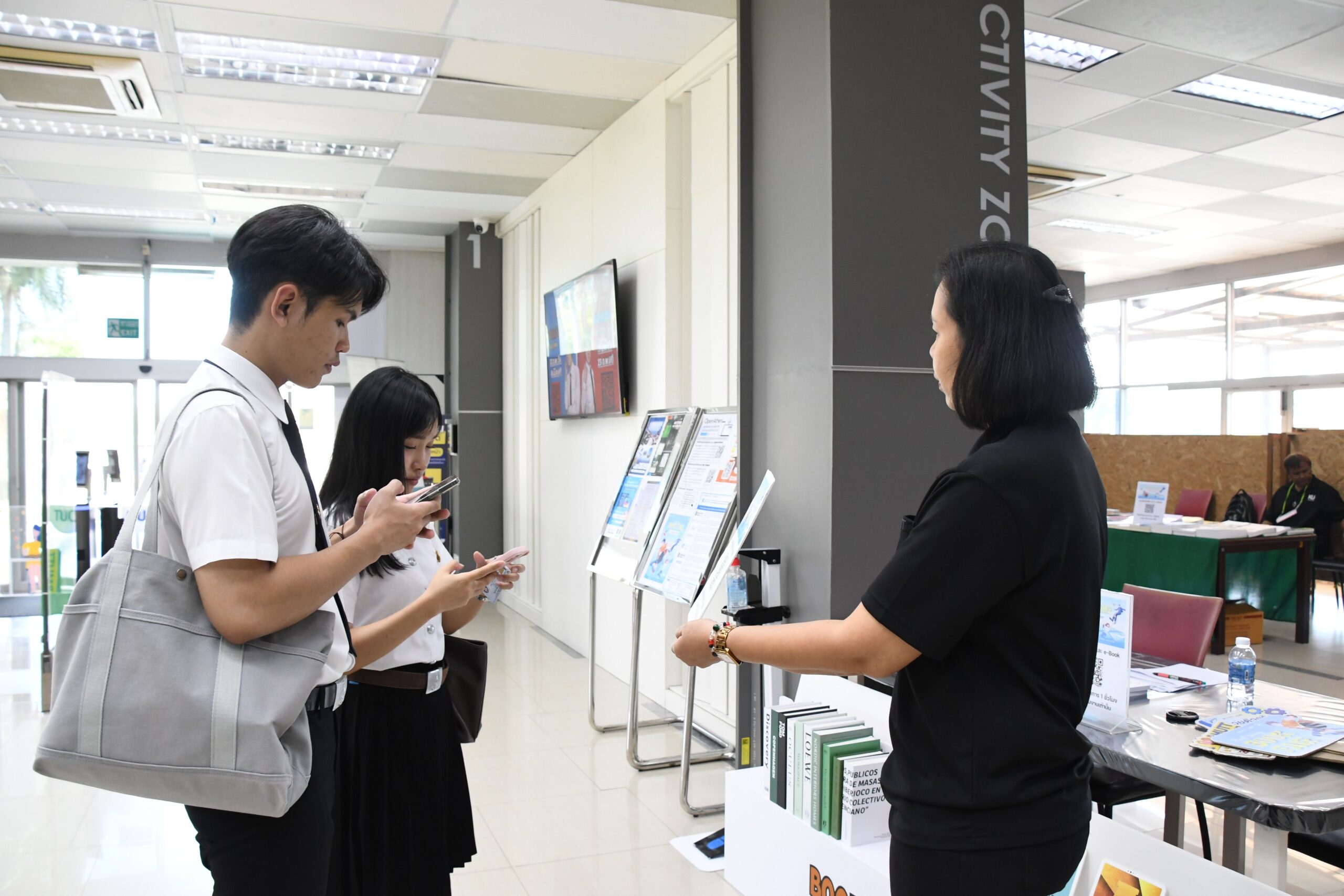 สวส. มทร.ธัญบุรี จัด Book Fair 2026 ส่งเสริมห้องสมุดเป็น Learning Space เปิดโอกาสผู้ใช้ร่วมเลือกหนังสือและสร้างการเรียนรู้ยุคใหม่