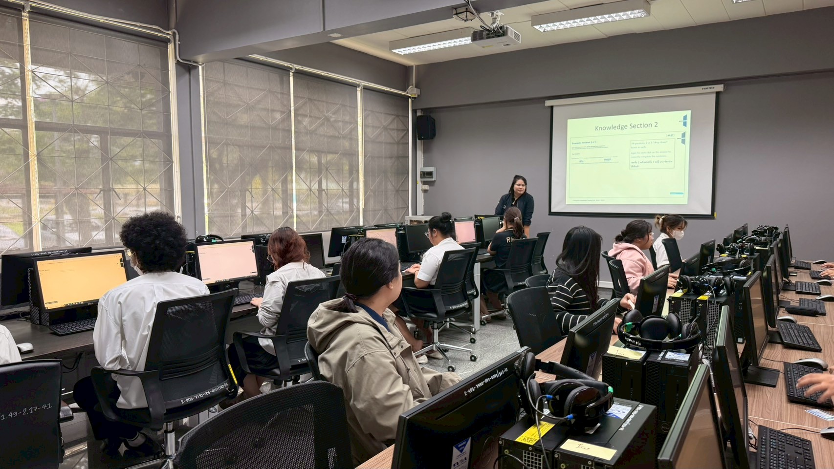 ภาพบรรยากาศการสอบภาษาอังกฤษ Password (RT-TEP) วันที่ 11 มีนาคม 2569 รอบบ่าย (14.00 น.)