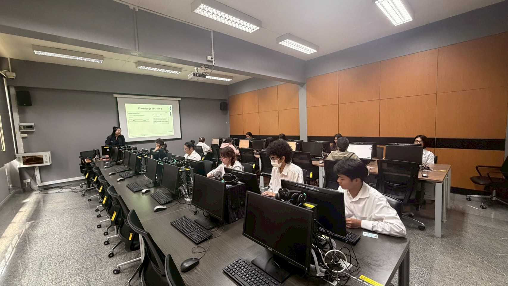 ภาพบรรยากาศการสอบภาษาอังกฤษ Password (RT-TEP) วันที่ 11 มีนาคม 2569 รอบบ่าย (14.00 น.)