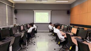 ภาพบรรยากาศการสอบภาษาอังกฤษ Password (RT-TEP) วันที่ 25 มีนาคม 2569 รอบบ่าย (14.00 น.)