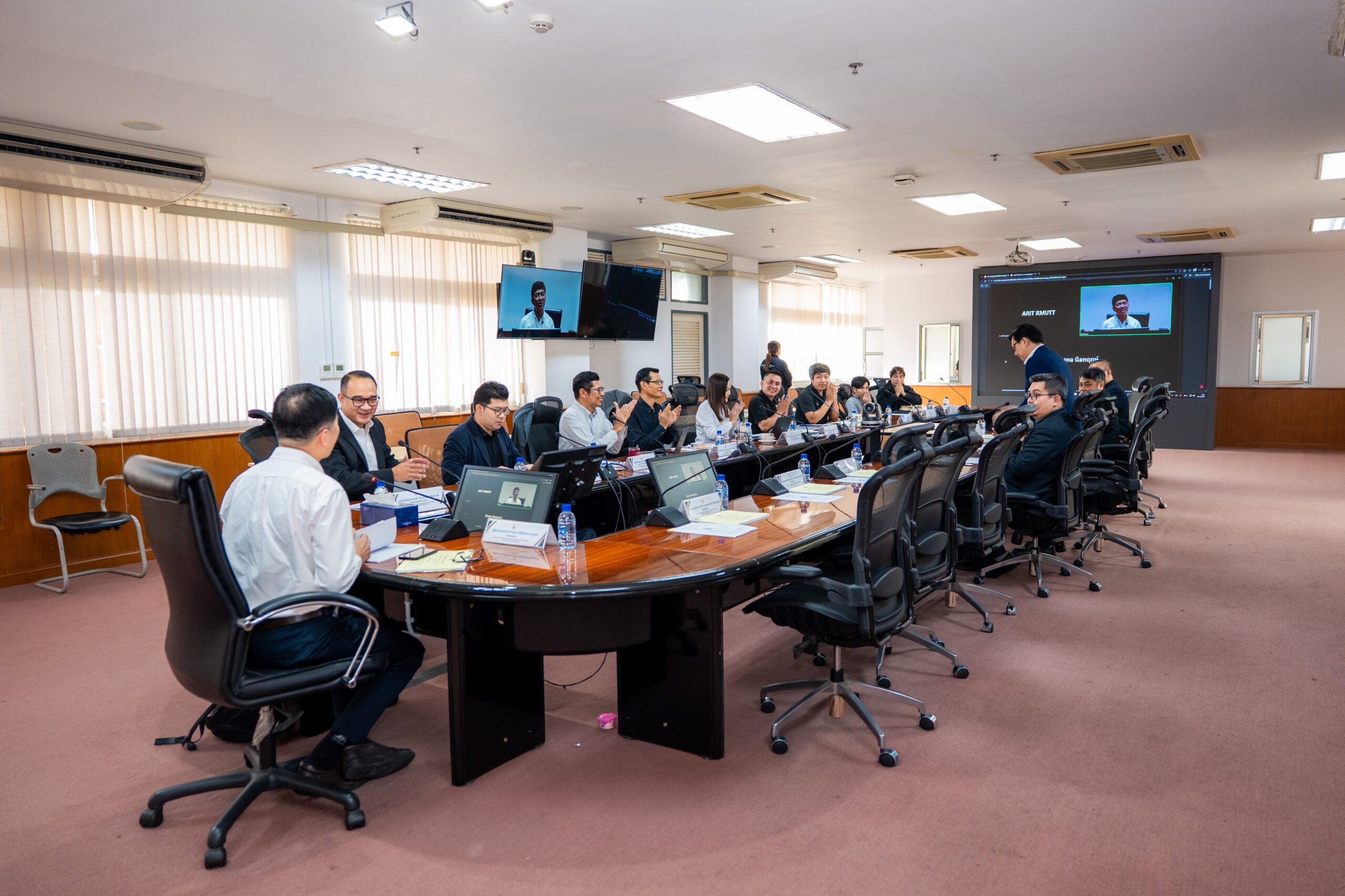 การประชุม คณะกรรมการขับเคลื่อนการพัฒนามหาวิทยาลัยเทคโนโลยีราชมงคลธัญบุรี ด้านดิจิทัลสู่การเป็นมหาวิทยาลัยนวัตกรรม ครั้งที่ 2/2569