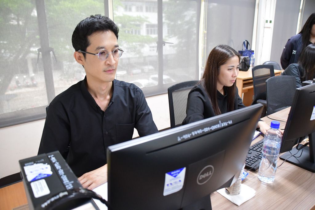 สวส. มทร.ธัญบุรี จัดอบรม AI Creative รุ่น 2 พัฒนาทักษะ Generative AI สร้างสื่อ กราฟิก และบทความคุณภาพ รองรับโลกดิจิทัลและความยั่งยืน