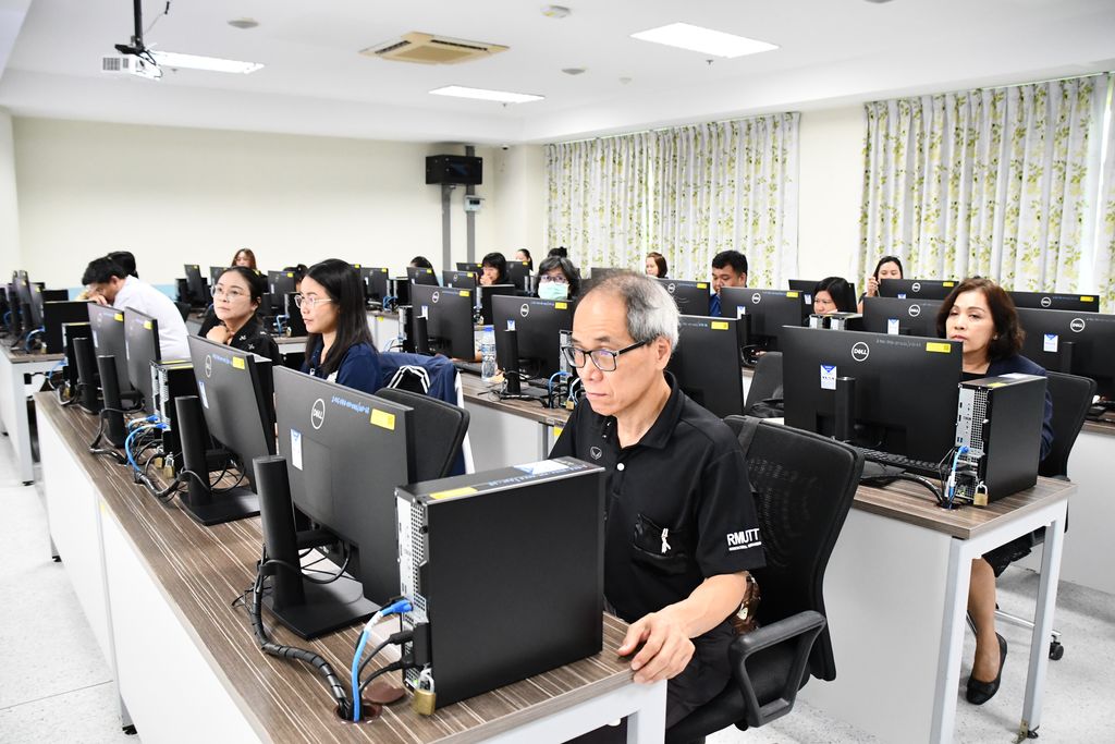มทร.ธัญบุรีจัดอบรม Excel 365 ผสาน AI เพื่อเพิ่มทักษะการวิเคราะห์ข้อมูล ลดเวลาในการทำงาน และยกระดับ Digital Competency บุคลากร