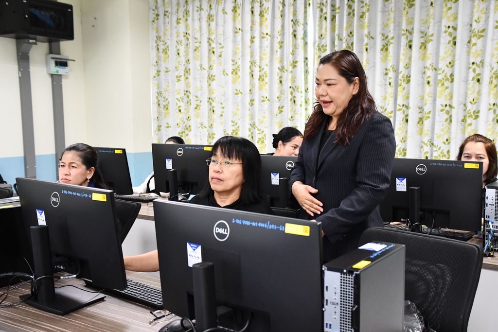 มทร.ธัญบุรีจัดอบรม Excel 365 ผสาน AI เพื่อเพิ่มทักษะการวิเคราะห์ข้อมูล ลดเวลาในการทำงาน และยกระดับ Digital Competency บุคลากร