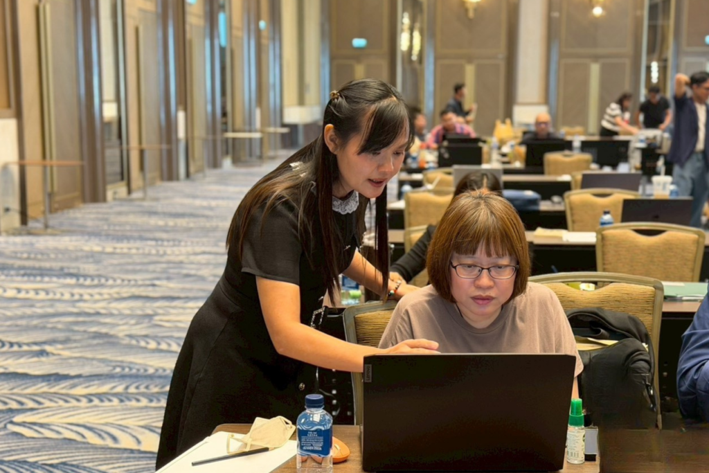 ARIT มทร.ธัญบุรี ร่วมกับ คณะสถาปัตยกรรมศาสตร์ ยกระดับบุคลากรสู่ดิจิทัลด้วย "นวัตกรรม AI เพื่อเพิ่มประสิทธิภาพการทำงาน จัดโครงการอบรมการเพิ่มประสิทธิภาพกระบวนการทำงานและการสร้างนวัตกรรมด้วยเทคโนโลยีปัญญาประดิษฐ์” เพื่อยกระดับทักษะการสร้างสรรค์สื่อและการประยุกต์ใช้เทคโนโลยีปัญญาประดิษฐ์ (AI) ในการพัฒนานวัตกรรมและกระบวนการทำงานทั้งสำหรับสายวิชาการและสายสนับสนุน