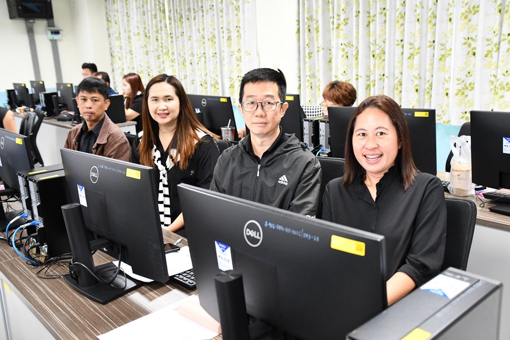 สวส. มทร.ธัญบุรี จัดอบรม Excel 365 ผสาน AI รุ่นที่ 2 เสริมทักษะบุคลากรด้านดิจิทัล ยกระดับประสิทธิภาพการทำงานและขับเคลื่อนองค์กรดิจิทัล