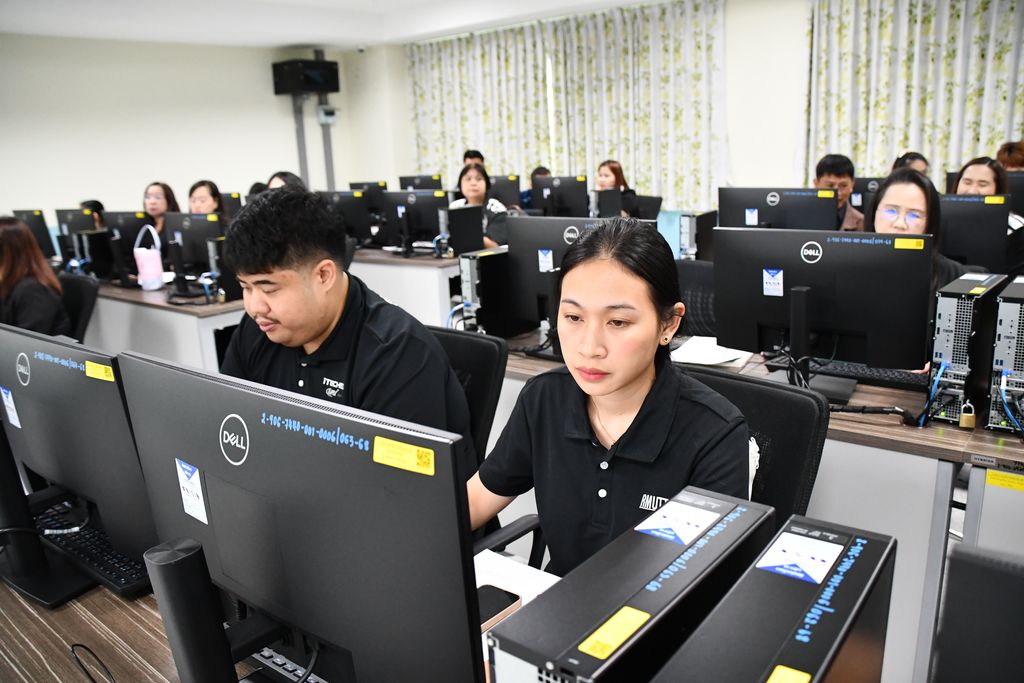 สวส. มทร.ธัญบุรี จัดอบรม Excel 365 ผสาน AI รุ่นที่ 2 เสริมทักษะบุคลากรด้านดิจิทัล ยกระดับประสิทธิภาพการทำงานและขับเคลื่อนองค์กรดิจิทัล