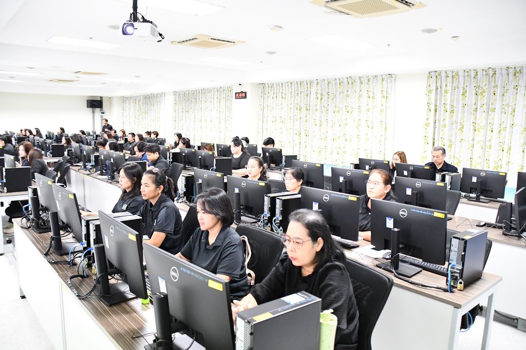 สวส. มทร.ธัญบุรี จัดอบรม Excel 365 ผสาน AI รุ่นที่ 2 เสริมทักษะบุคลากรด้านดิจิทัล ยกระดับประสิทธิภาพการทำงานและขับเคลื่อนองค์กรดิจิทัล