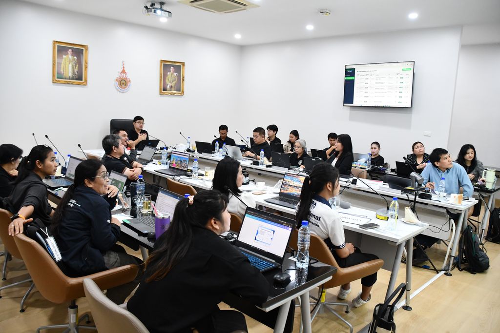 สำนักวิทยบริการฯ มทร.ธัญบุรี จัดอบรม Vibe Coding พัฒนาทักษะการเขียนโปรแกรมด้วย AI ต่อยอดนวัตกรรมและการทำงานยุคดิจิทัล