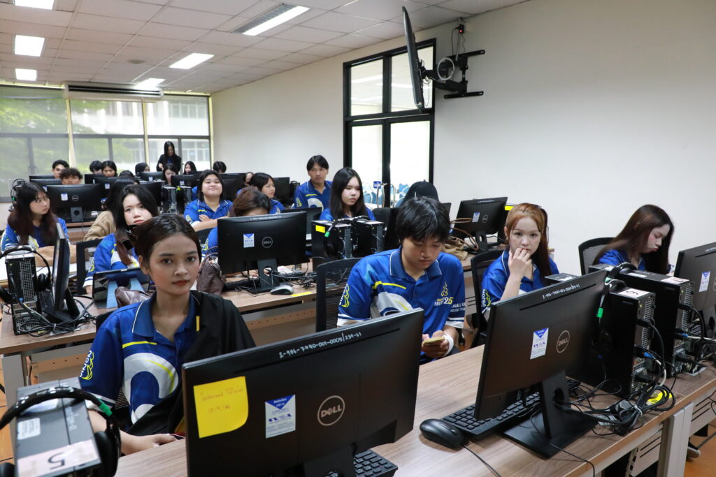 ภาพบรรยากาศคณะครุศาสตร์อุตสาหกรรม มทร.ธัญบุรี ชูวิสัยทัศน์ล้ำ จัดอบรม "Shift-Up EdTech" ปั้นนักศึกษาครูสู่นวัตกรสื่อ AI รุ่นที่ 1 (2 ก.ค. 2569)
