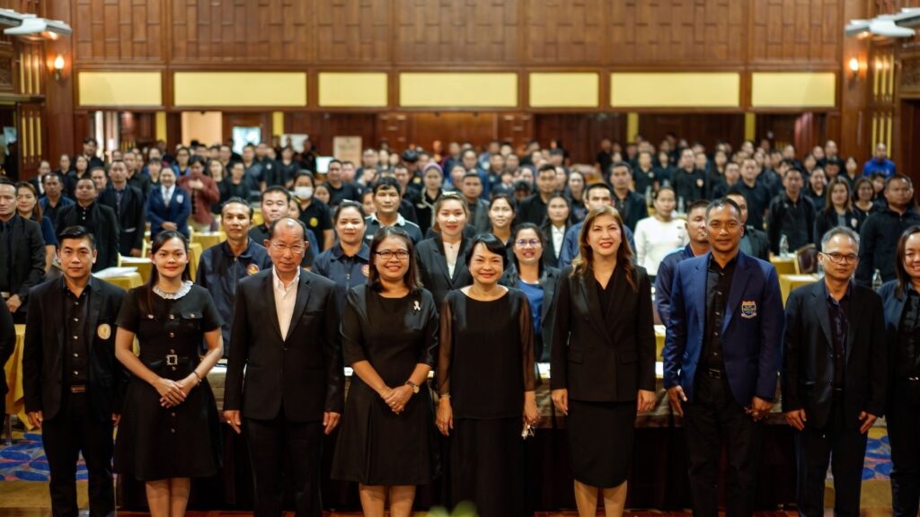 "การอบรมเชิงปฏิบัติการ หลักสูตรการอบรมพัฒนาศักยภาพการสอนของครู รุ่นที่ 1" เมื่อวันที่ 16