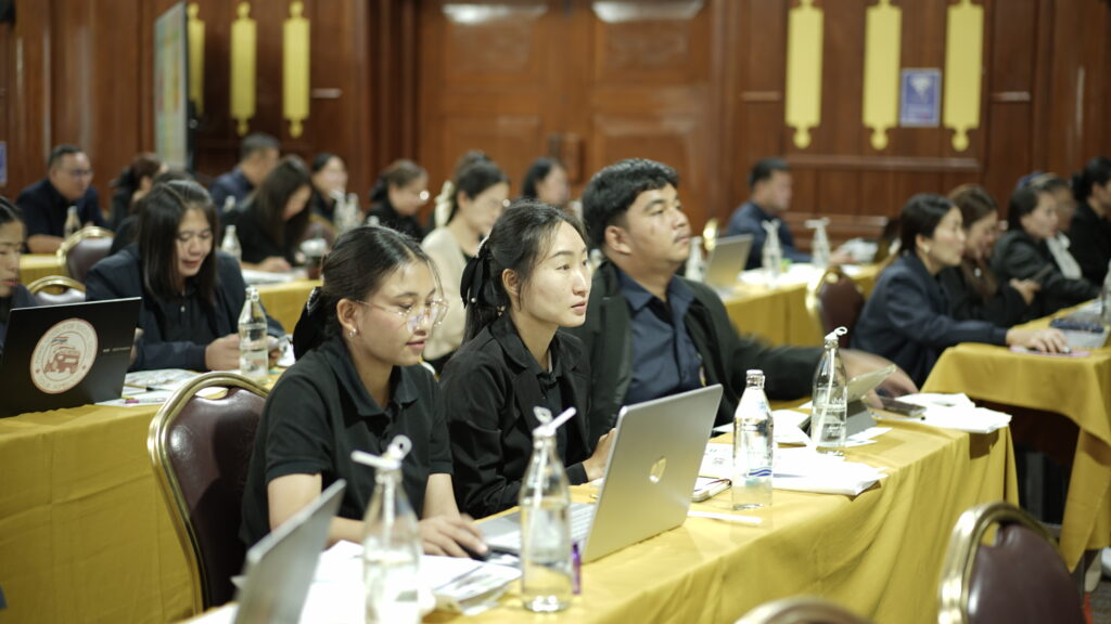 ภาพบรรยากาศ การอบรมเชิงปฏิบัติการ หลักสูตรการอบรมพัฒนาศักยภาพการสอนของครู รุ่นที่ 2 ณ โรงแรมเชียงใหม่ออคิด (ครู ศศช.)