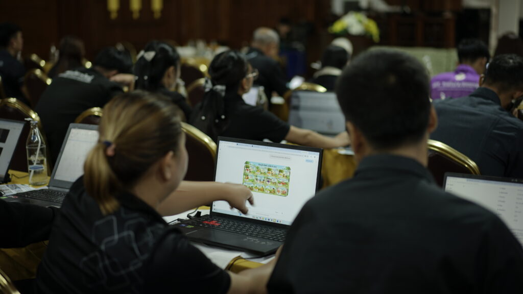 ภาพบรรยากาศ การอบรมเชิงปฏิบัติการ หลักสูตรการอบรมพัฒนาศักยภาพการสอนของครู รุ่นที่ 2 ณ โรงแรมเชียงใหม่ออคิด (ครู ศศช.)