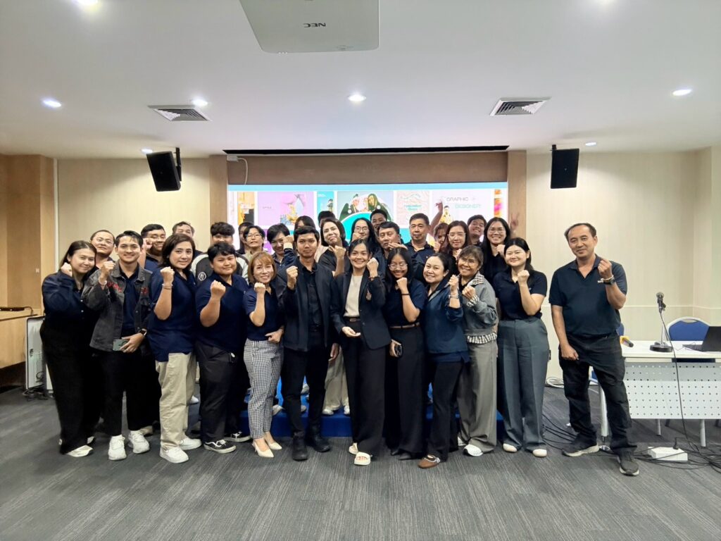 ภาพบรรยากาศการอบรม 25 กันยายน 2569 “เทคนิคการสร้างงานนำเสนออย่างมืออาชีพ ด้วย Canva และ PowerPoint”