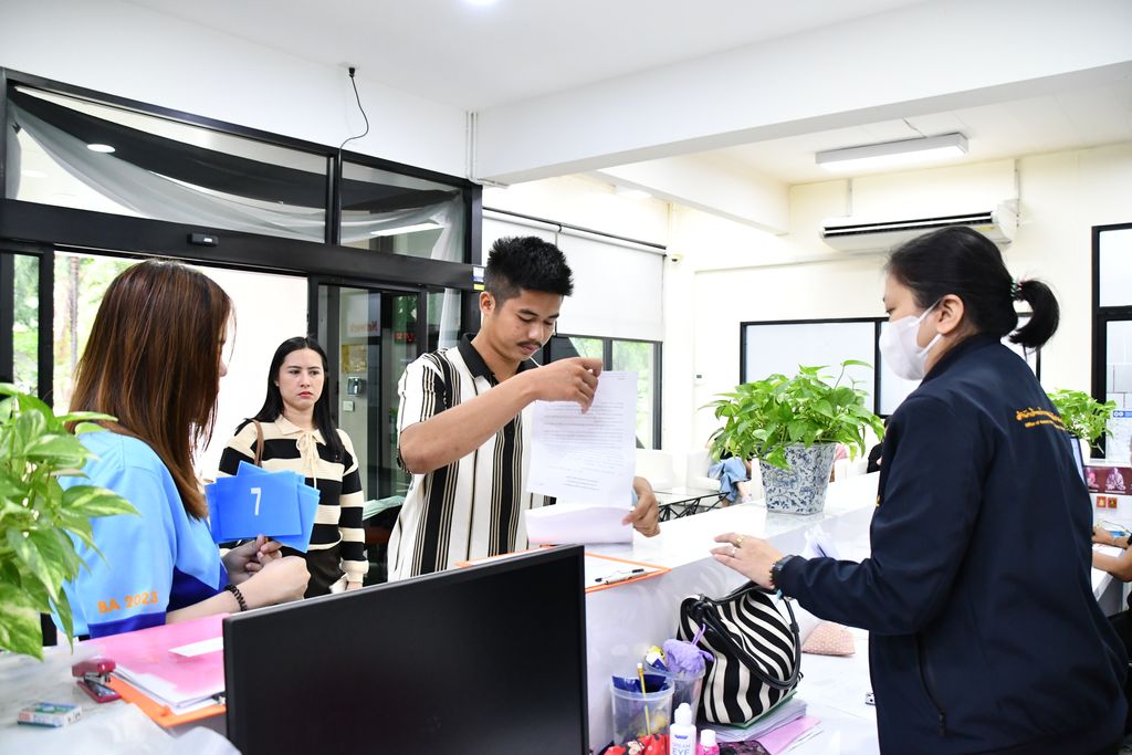สำนักวิทยบริการฯ ดำเนินการขายทอดตลาดพัสดุไม่จำเป็นต้องใช้ในราชการ มุ่งบริหารทรัพย์สินอย่างเป็นระบบ โปร่งใส และตรวจสอบได้