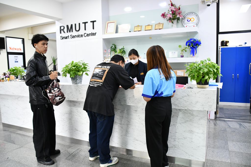 สำนักวิทยบริการฯ ดำเนินการขายทอดตลาดพัสดุไม่จำเป็นต้องใช้ในราชการ มุ่งบริหารทรัพย์สินอย่างเป็นระบบ โปร่งใส และตรวจสอบได้